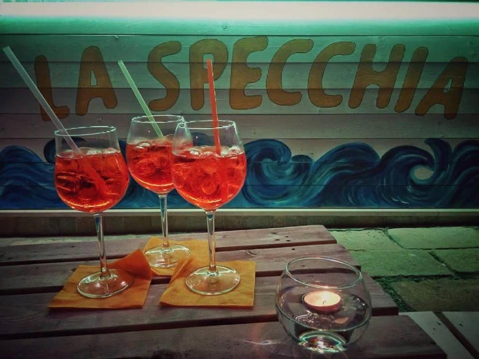 Sosta Camper La Specchia Hotell San Pietro in Bevagna Eksteriør bilde
